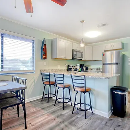 North Myrtle Hideaway Apartment